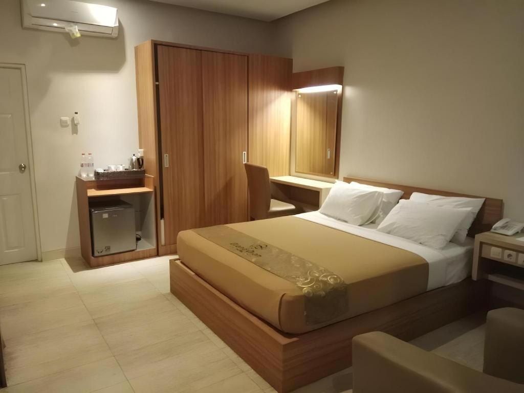 Grand Dian Hotel Slawi Tegal  Exteriör bild