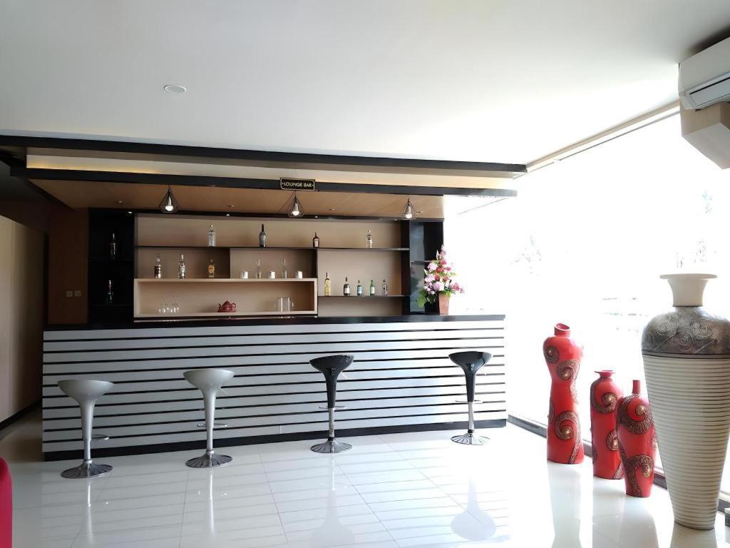 Grand Dian Hotel Slawi Tegal  Exteriör bild
