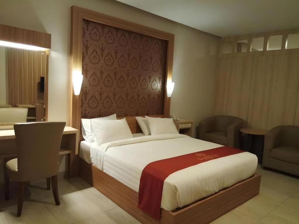 Grand Dian Hotel Slawi Tegal  Exteriör bild